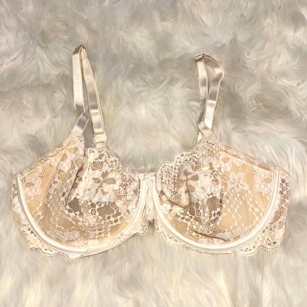 Victoria’s Secret push-up, without padding 36DD